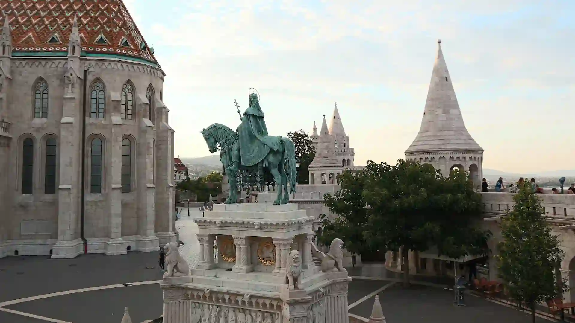 The Fisherman’s Bastion is a picturesque lookout point located in the Castle District. Its white stone towers and arcades offer some of the best views of the Danube, Margaret Island, and the Parliament. The structure, built in the late 19th century, is a blend of neo-Gothic and neo-Romanesque styles. It’s a favorite spot for photographers and couples.