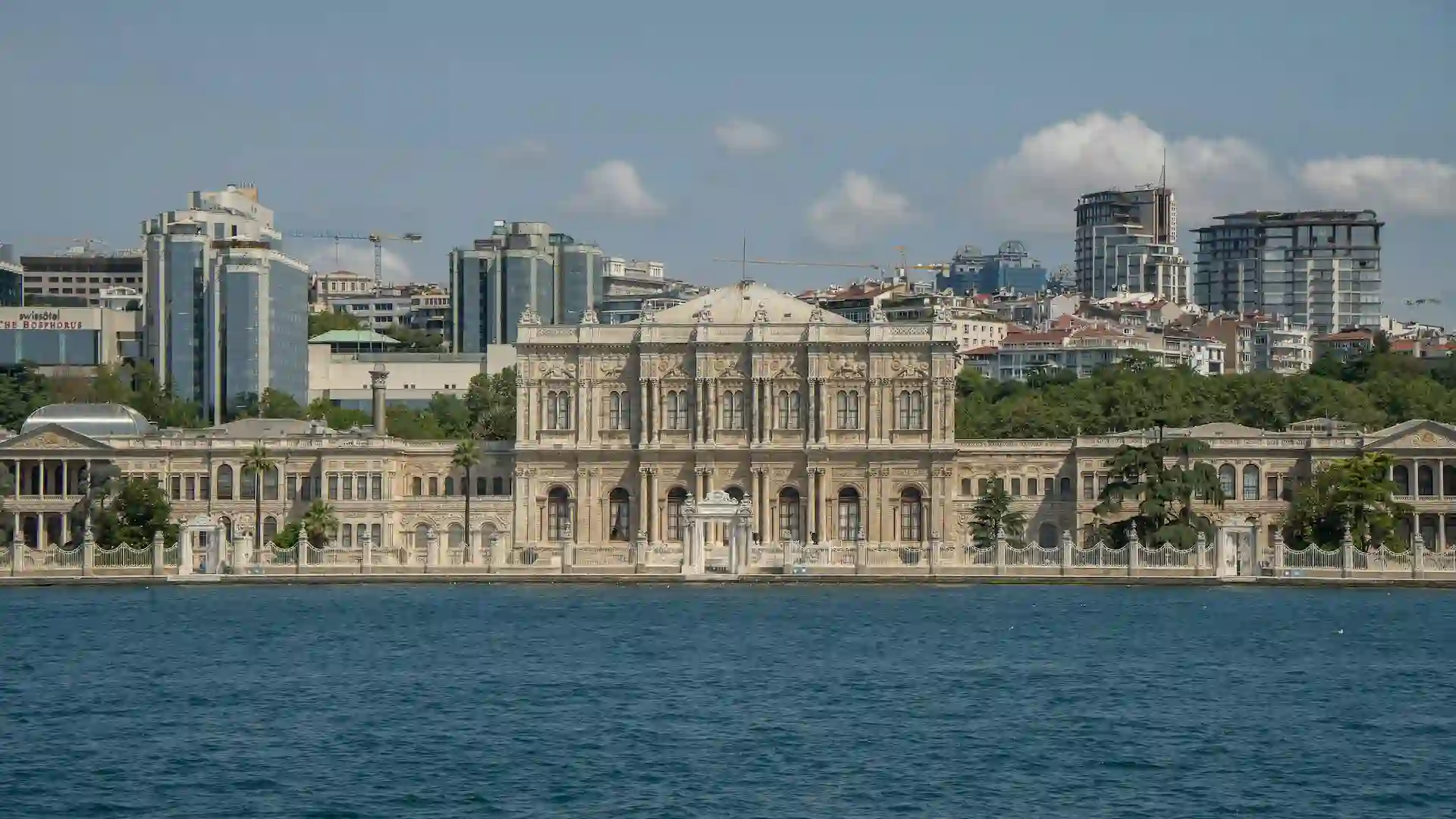 Dolmabahçe Palace is a stunning example of the opulence of the late Ottoman Empire. The palace features extravagant decor, crystal chandeliers, and beautiful gardens. It served as the main administrative center of the empire in the 19th century. Guided tours offer insights into the palace's history and its royal inhabitants.