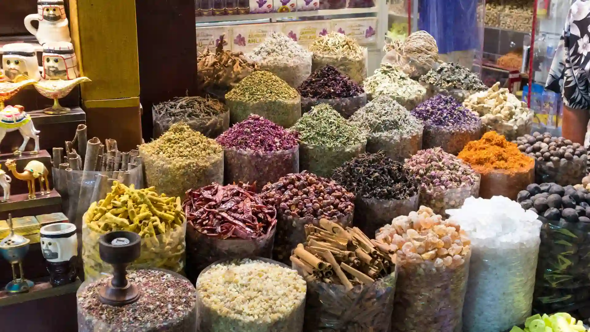 The Spice Bazaar, or Egyptian Bazaar, is a feast for the senses, filled with the aromas of spices, herbs, and sweets. Visitors can find a wide array of products, including dried fruits, nuts, and traditional Turkish delights. It's a great place to experience local flavors and shop for souvenirs. The bazaar's vibrant atmosphere makes it a must-visit.