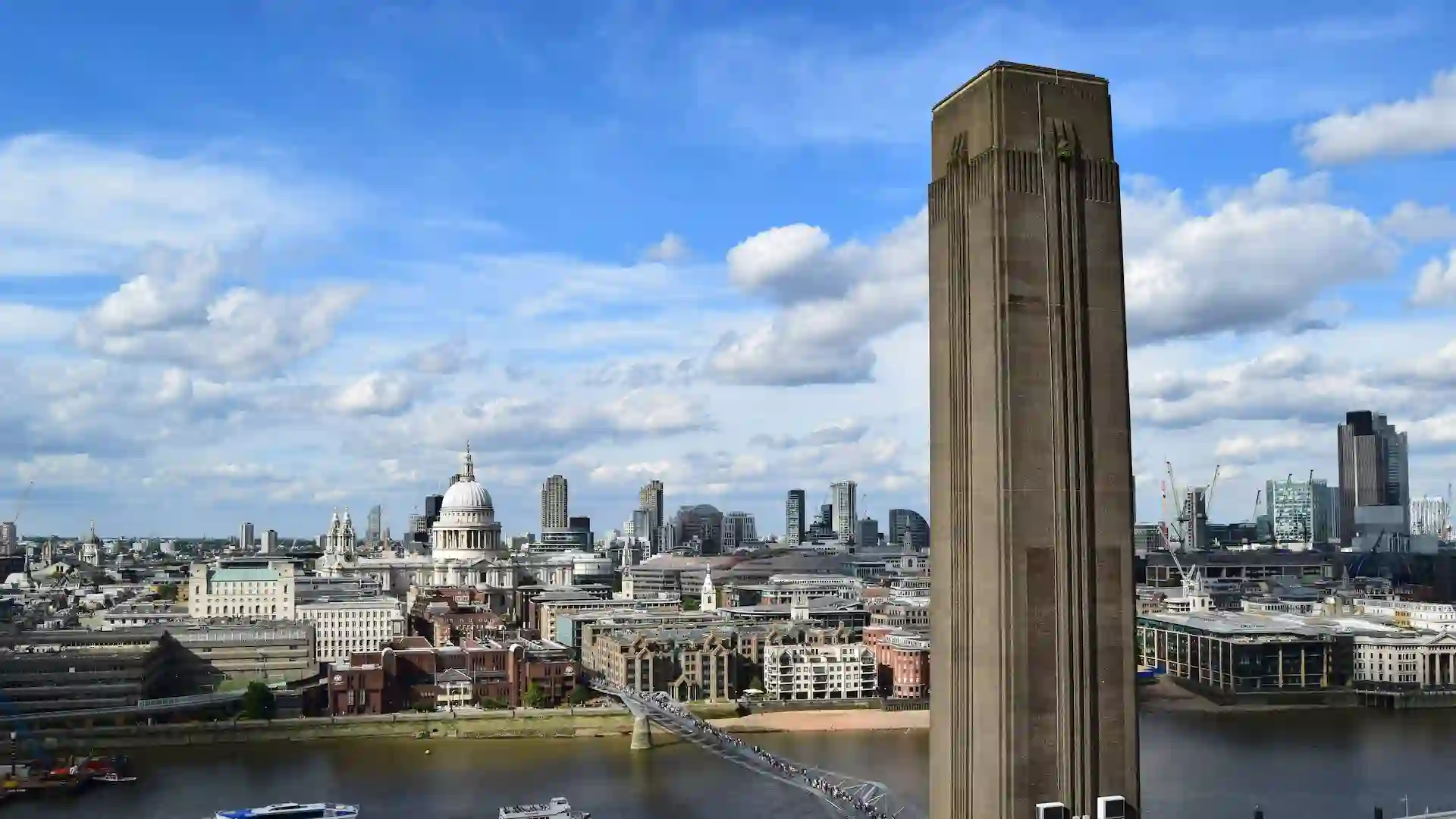 The Tate Modern showcases an impressive collection of contemporary art from the 20th century to the present day. Housed in a converted power station on the South Bank, the gallery features works by renowned artists such as Picasso, Warhol, and Hockney. Admission is free for the permanent collection, making it accessible to all. The museum's café and viewing terrace also provide stunning views of the Thames and the London skyline.