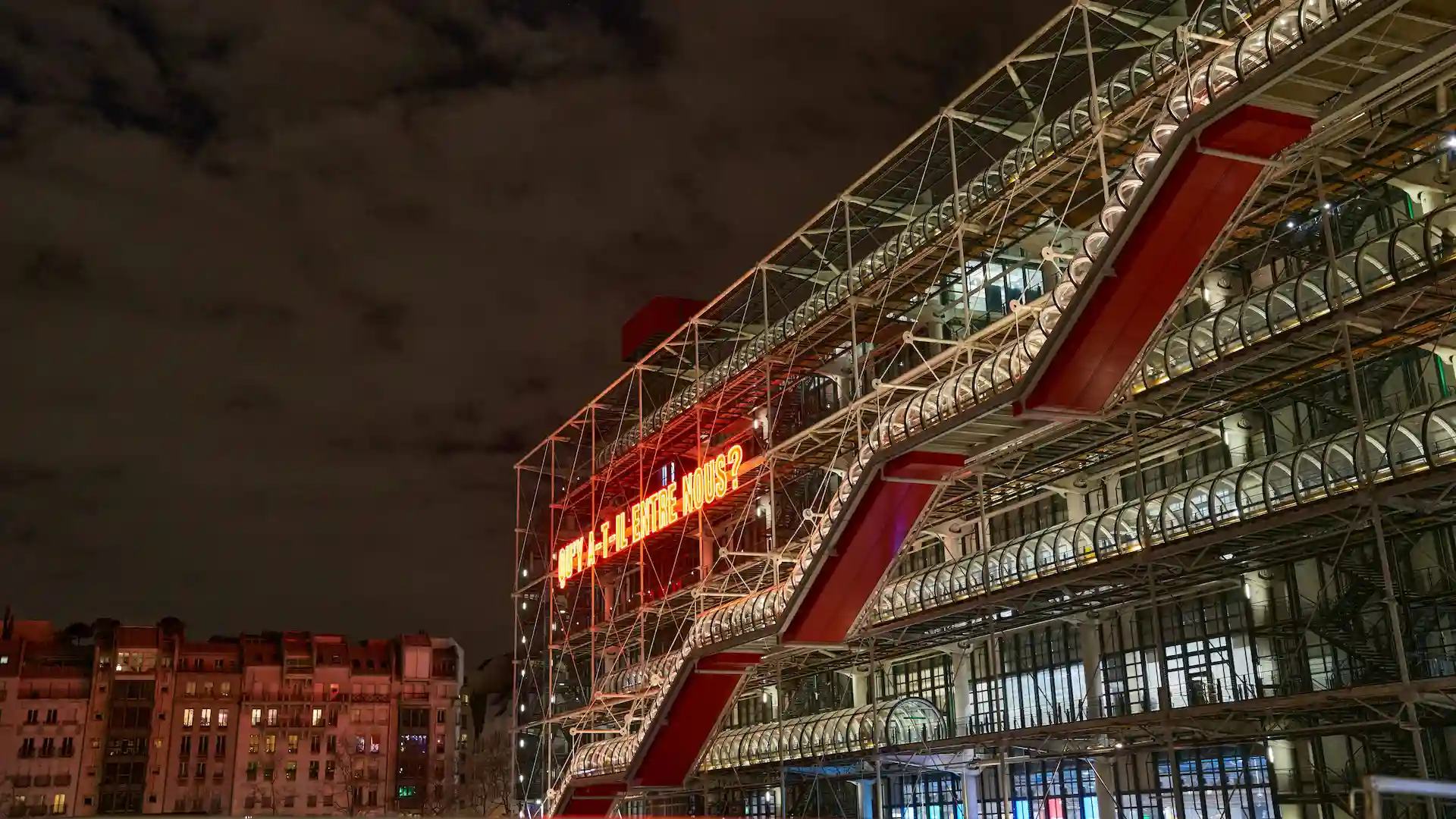 The Centre Pompidou stands out for its industrial architecture, featuring exposed pipes and colorful exterior. Inside, it houses a vast collection of modern and contemporary art, from Picasso to Warhol. The building’s rooftop offers panoramic views of Paris. A symbol of modern Paris, the Centre also includes a public library and theaters.