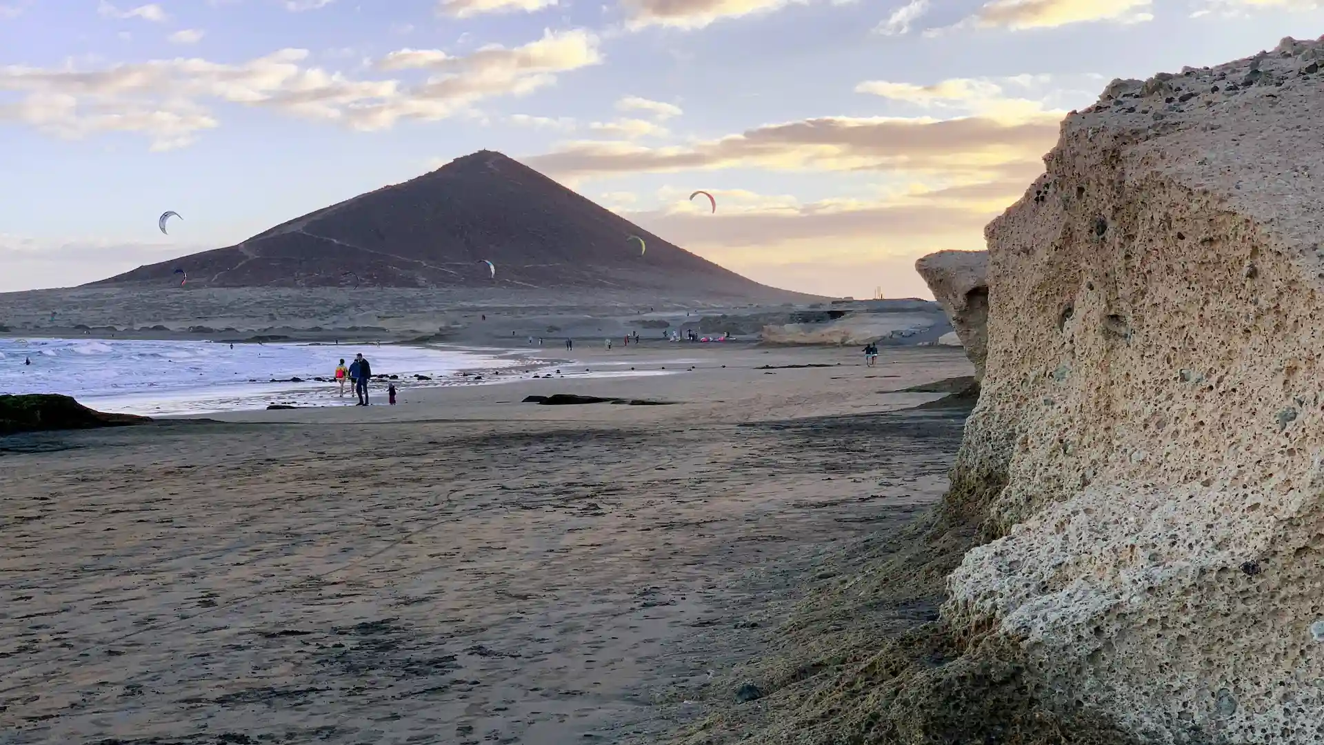 El Médano features a long sandy beach with strong winds, perfect for water sports. The town also offers a relaxed vibe and a variety of local eateries.